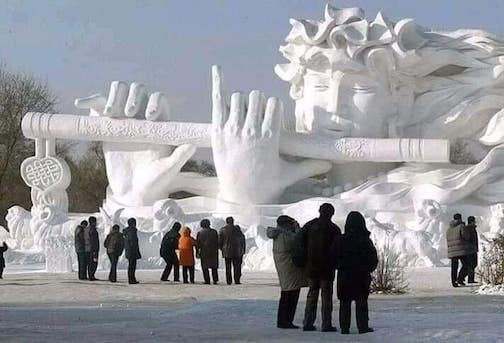 Giant snow sculptures in Japan. Courtesy Steam pf Art.
