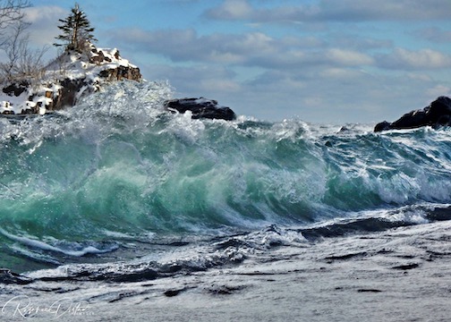 Breaking wave by Roxanne Distad.