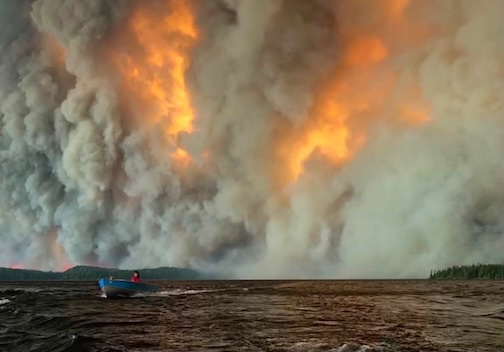 A photo of The Quetico wildfire on the bounsaryof the BWCA courtesy of Annie May.jpg