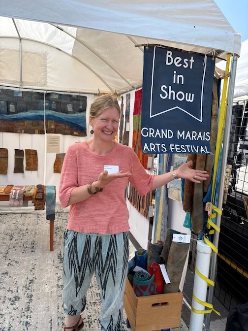 Weaver May Sannerud won Best of Show..